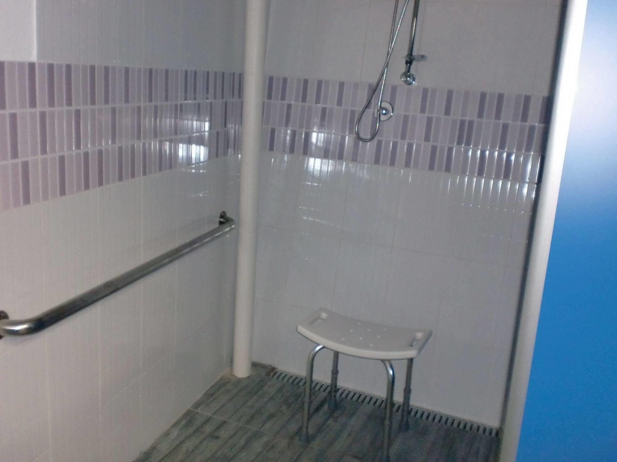 Albergue Monterrey Santiago de Compostela Eksteriør billede